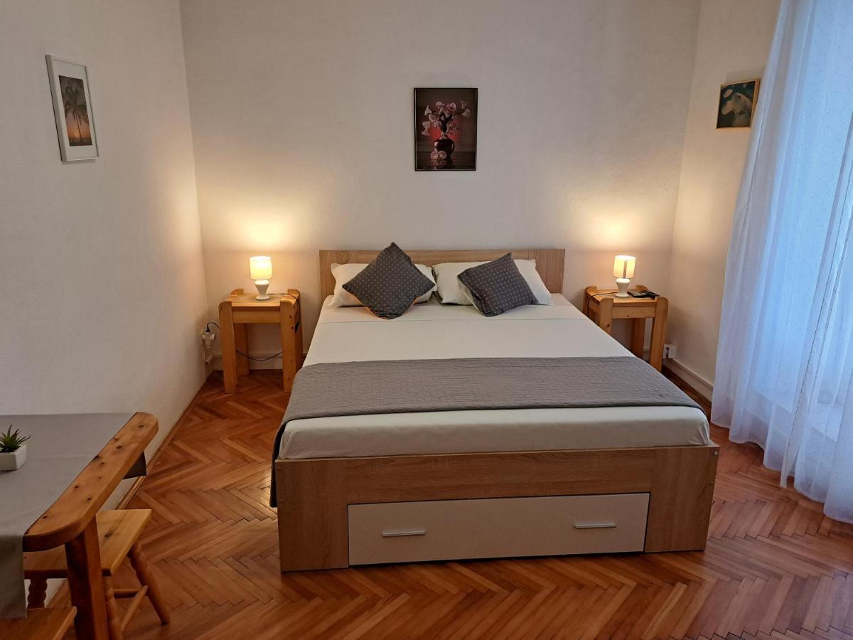 Maria'S Place 코츌라 외부 사진