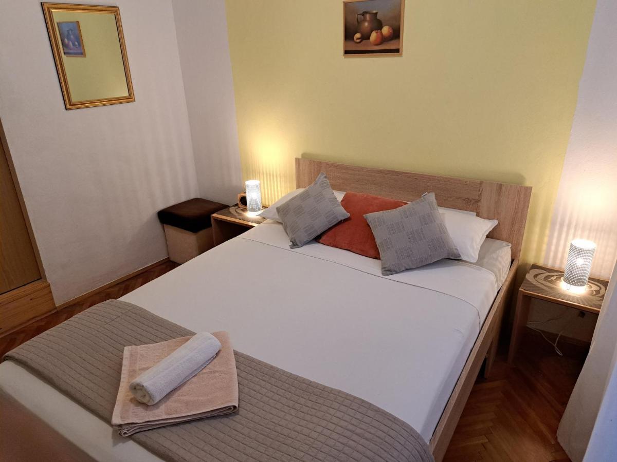 Maria'S Place 코츌라 외부 사진
